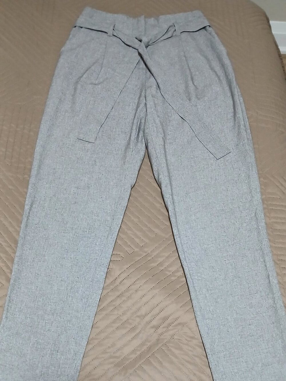 Streetwear Society Light Grey Pants, Light weight material with Belt .Medium